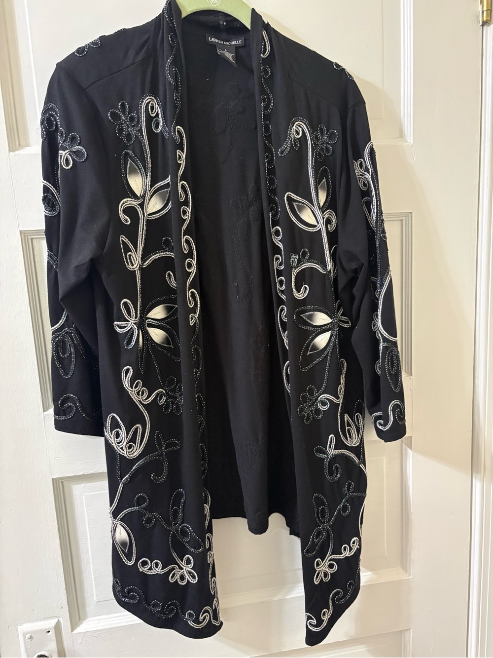 Lauren Michelle Black Open-Front Jacket with White Embroidered Floral Design